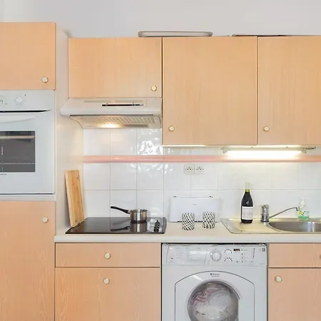 Bright Studios In Marais Apartment *